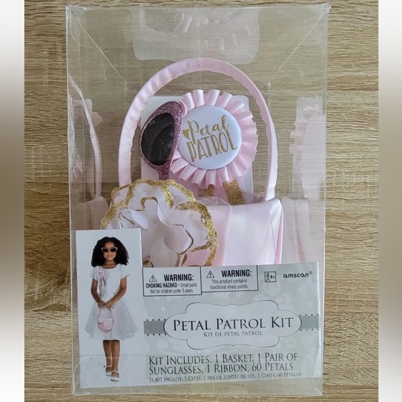 NWT Flower Girl Basket Set - Picture 3 of 3